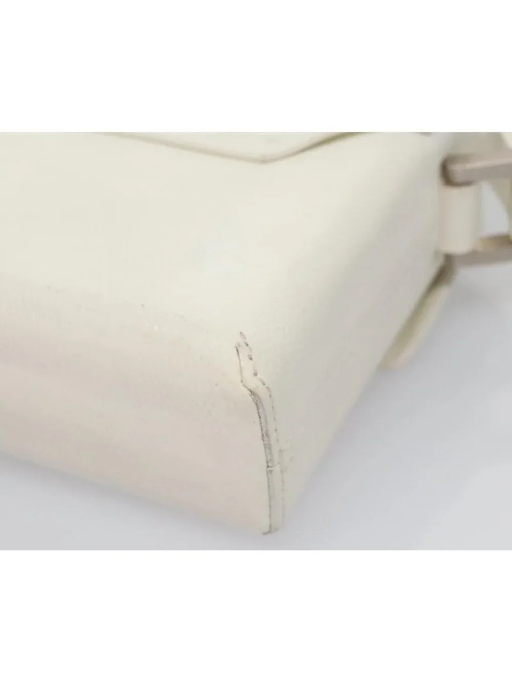 Authentic LOUIS VUITTON Damie Grasset Marty Pochette Shoulder Bag White LV